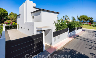 Villa moderne de luxe à vendre à deux pas de la plage et de toutes les commodités à San Pedro, Marbella 58663 