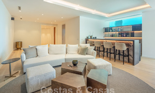 Prestigieuse villa de luxe moderne à vendre avec vue imprenable sur la mer dans une communauté fermée à Marbella - Benahavis 58689 
