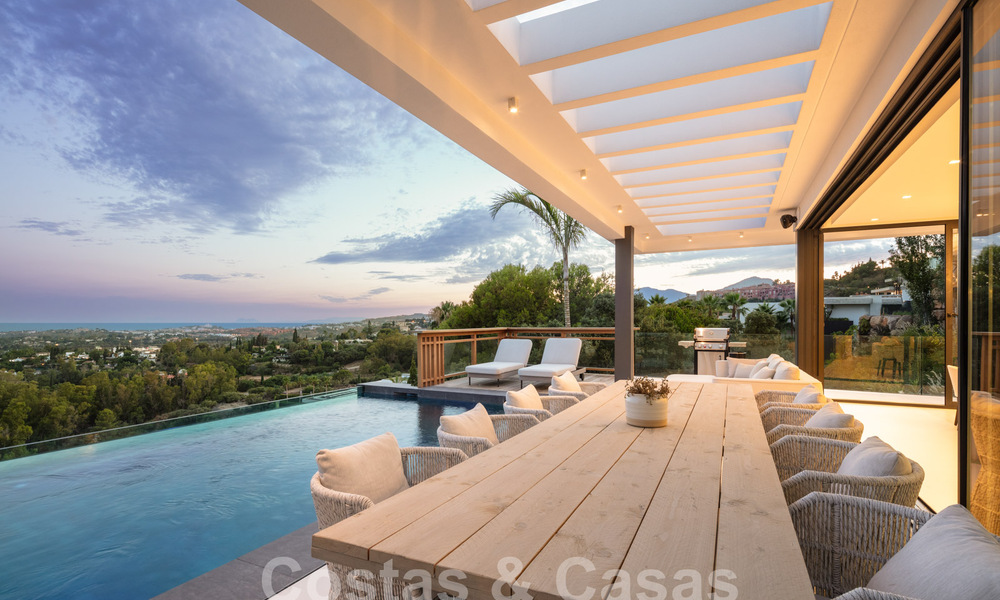 Prestigieuse villa de luxe moderne à vendre avec vue imprenable sur la mer dans une communauté fermée à Marbella - Benahavis 58694