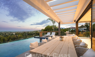 Prestigieuse villa de luxe moderne à vendre avec vue imprenable sur la mer dans une communauté fermée à Marbella - Benahavis 58694 