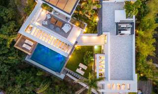 Prestigieuse villa de luxe moderne à vendre avec vue imprenable sur la mer dans une communauté fermée à Marbella - Benahavis 58698 