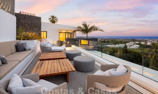 Prestigieuse villa de luxe moderne à vendre avec vue imprenable sur la mer dans une communauté fermée à Marbella - Benahavis 58699 