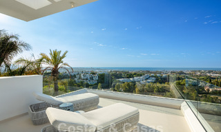 Prestigieuse villa de luxe moderne à vendre avec vue imprenable sur la mer dans une communauté fermée à Marbella - Benahavis 58701 