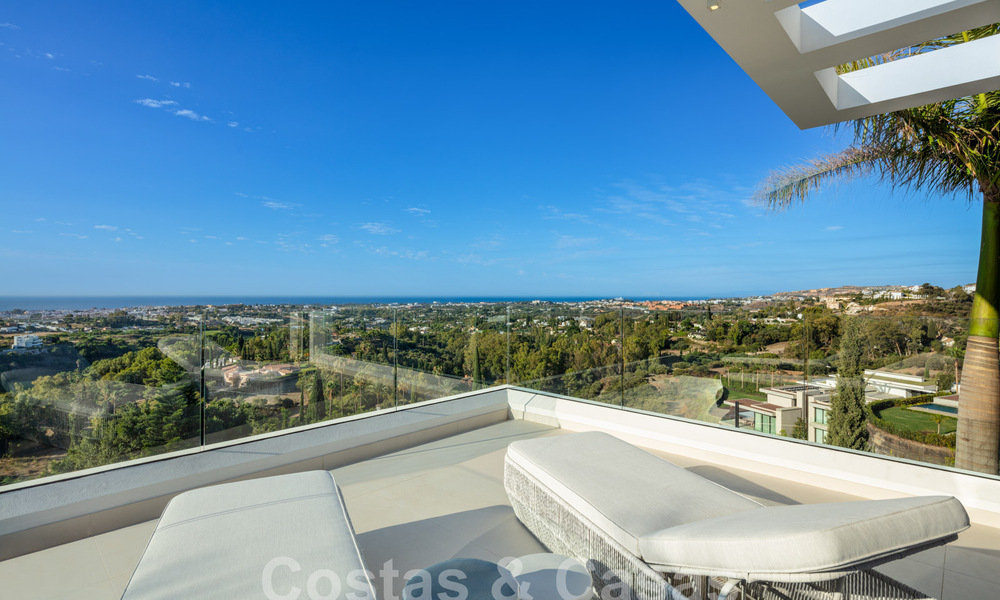Prestigieuse villa de luxe moderne à vendre avec vue imprenable sur la mer dans une communauté fermée à Marbella - Benahavis 58702