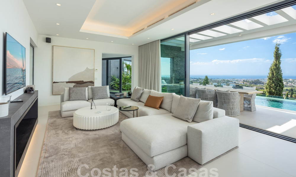Prestigieuse villa de luxe moderne à vendre avec vue imprenable sur la mer dans une communauté fermée à Marbella - Benahavis 58715