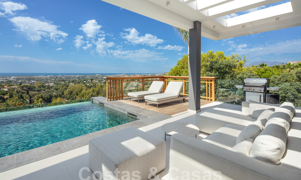 Prestigieuse villa de luxe moderne à vendre avec vue imprenable sur la mer dans une communauté fermée à Marbella - Benahavis 58719