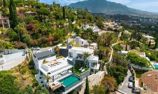 Prestigieuse villa de luxe moderne à vendre avec vue imprenable sur la mer dans une communauté fermée à Marbella - Benahavis 58722 