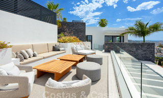 Prestigieuse villa de luxe moderne à vendre avec vue imprenable sur la mer dans une communauté fermée à Marbella - Benahavis 58729 