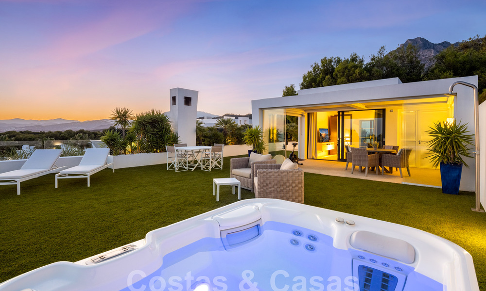 Penthouse moderne à vendre avec une vue phénoménale sur la mer dans le quartier exclusif de Sierra Blanca, Marbella 58732