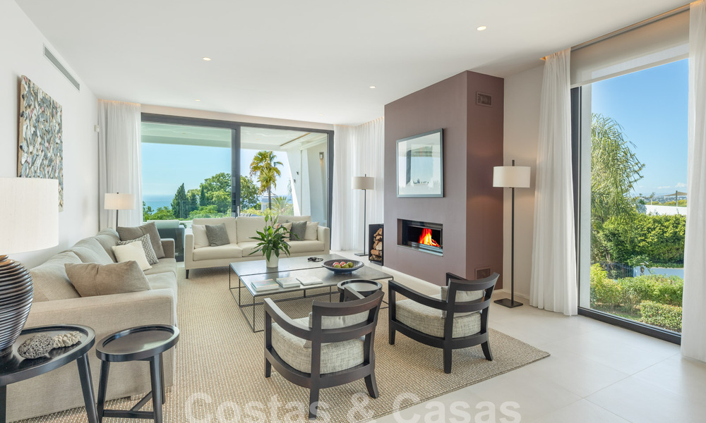 Penthouse moderne à vendre avec une vue phénoménale sur la mer dans le quartier exclusif de Sierra Blanca, Marbella 58741