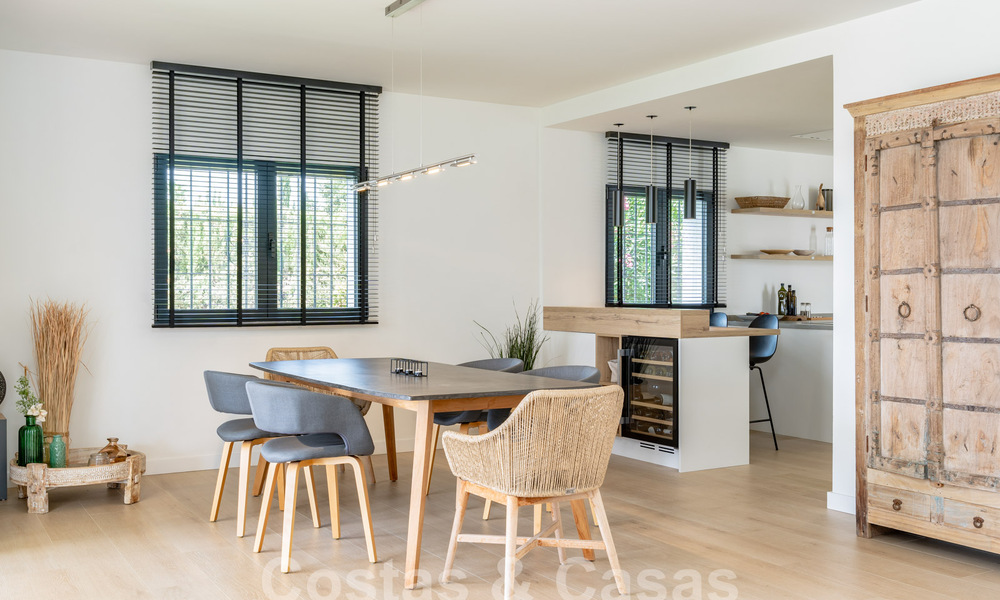 Villa andalouse de luxe au charme intemporel à vendre sur un golf de première ligne à Benahavis - Marbella 58860