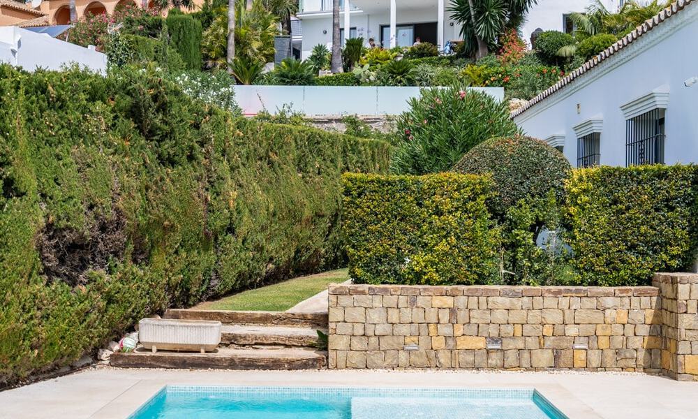 Villa andalouse de luxe au charme intemporel à vendre sur un golf de première ligne à Benahavis - Marbella 58870