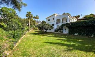 Villa espagnole à vendre avec grand jardin proche des commodités à l'est de Marbella 58910 