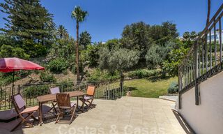 Villa espagnole à vendre avec grand jardin proche des commodités à l'est de Marbella 58918 