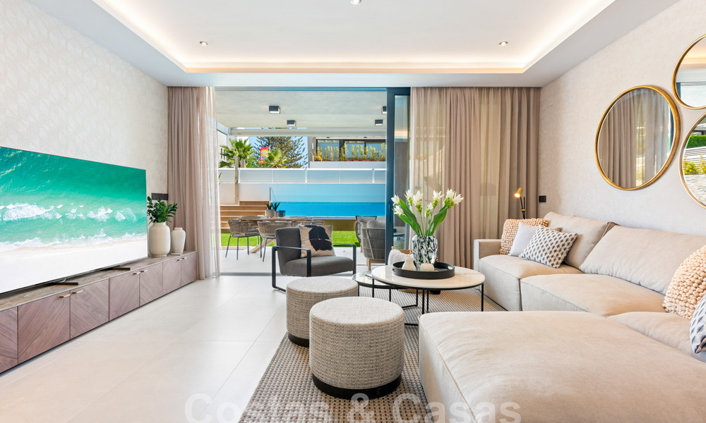 Villa moderniste à vendre à deux pas de la plage près de Puerto Banus à Marbella 58945