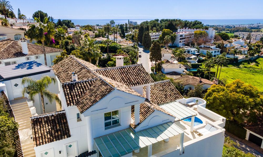 Villa méditerranéenne de luxe avec vue panoramique sur la mer à vendre dans la vallée du golf de Nueva Andalucia à Marbella 59102