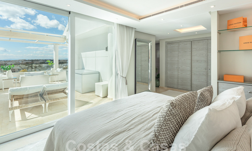 Villa méditerranéenne de luxe avec vue panoramique sur la mer à vendre dans la vallée du golf de Nueva Andalucia à Marbella 59104