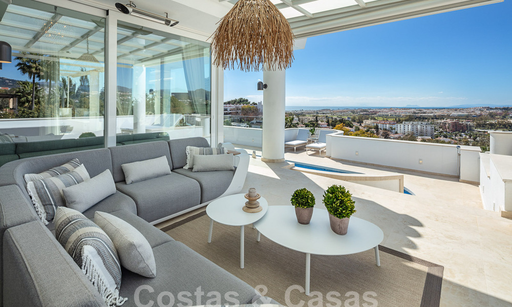 Villa méditerranéenne de luxe avec vue panoramique sur la mer à vendre dans la vallée du golf de Nueva Andalucia à Marbella 59126