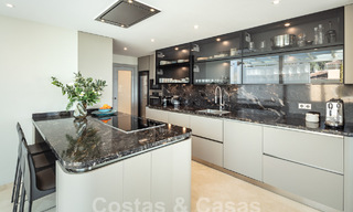 Villa méditerranéenne de luxe avec vue panoramique sur la mer à vendre dans la vallée du golf de Nueva Andalucia à Marbella 59128 