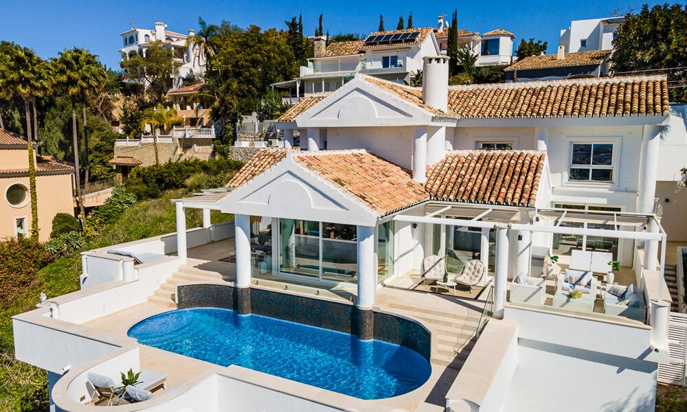 Villa méditerranéenne de luxe avec vue panoramique sur la mer à vendre dans la vallée du golf de Nueva Andalucia à Marbella 59139