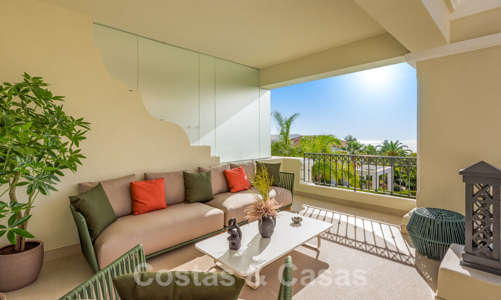 Spacieux appartement de luxe à vendre avec vue panoramique sur la mer dans une urbanisation protégée sur le Golden Mile, Marbella 59790