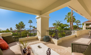 Spacieux appartement de luxe à vendre avec vue panoramique sur la mer dans une urbanisation protégée sur le Golden Mile, Marbella 59797 
