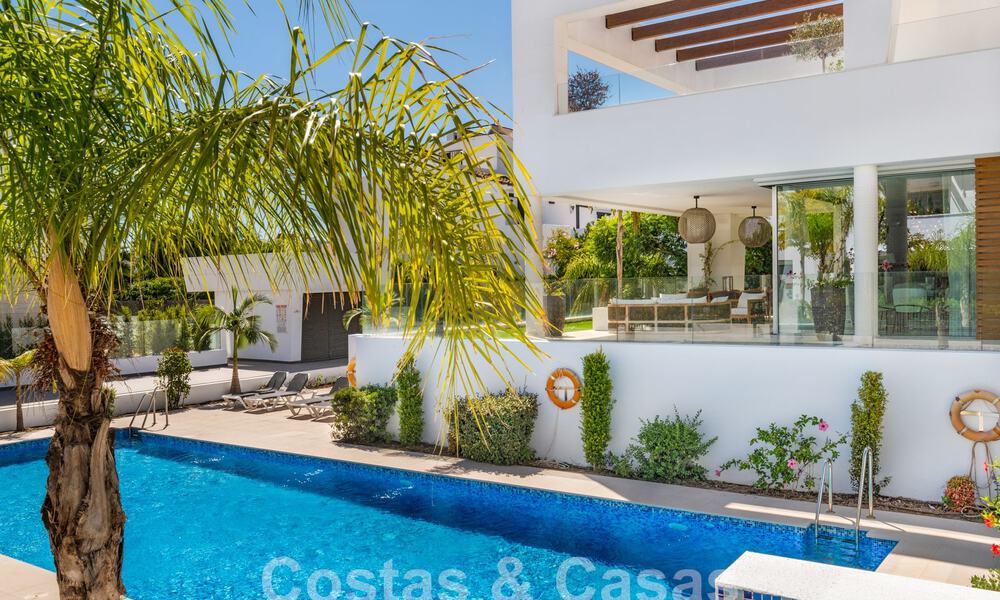 Villa moderne de luxe à vendre à quelques pas de la plage et du centre de San Pedro, Marbella 59181