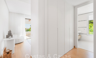 Villa moderne de luxe à vendre à quelques pas de la plage et du centre de San Pedro, Marbella 59207 