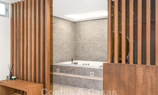 Villa moderne de luxe à vendre à quelques pas de la plage et du centre de San Pedro, Marbella 59215 