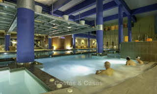 Villas architecturales de luxe à vendre dans un complexe de luxe à Fuengirola, Costa del Sol 59170 