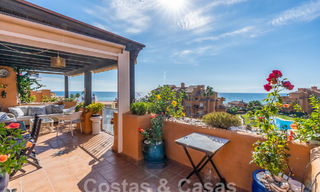 Spacieux penthouse à vendre dans un complexe de plage fermé avec vue magnifique sur la mer à La Duquesa, Costa del Sol 59329 