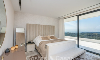 Villa de luxe moderne à vendre avec vue sur la mer dans une communauté fermée entourée de nature à Marbella - Benahavis 59267 