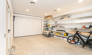 Villa de luxe moderne à vendre avec vue sur la mer dans une communauté fermée entourée de nature à Marbella - Benahavis 59283 