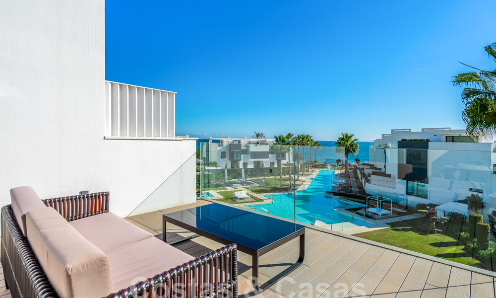 Maison moderne et familiale à vendre dans un complexe balnéaire à quelques minutes à pied du centre d'Estepona 59409