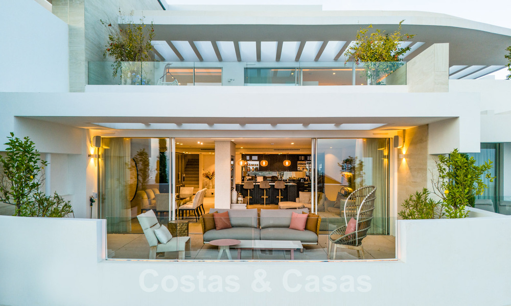 Penthouse d'avant-garde à vendre avec vue panoramique à 180°, dans les collines de Marbella 59422