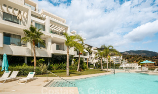 Penthouse contemporain de luxe avec vue magique sur la mer à vendre à proximité du centre de Marbella 59436 