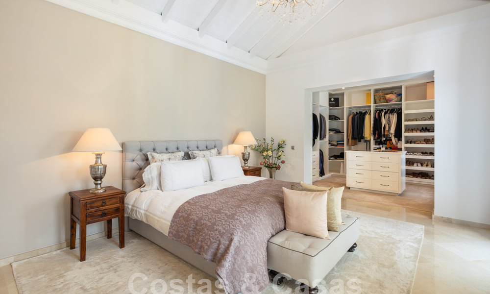 Villa méditerranéenne de luxe à vendre dans une communauté fermée à El Madroñal, Marbella - Benahavis 59512