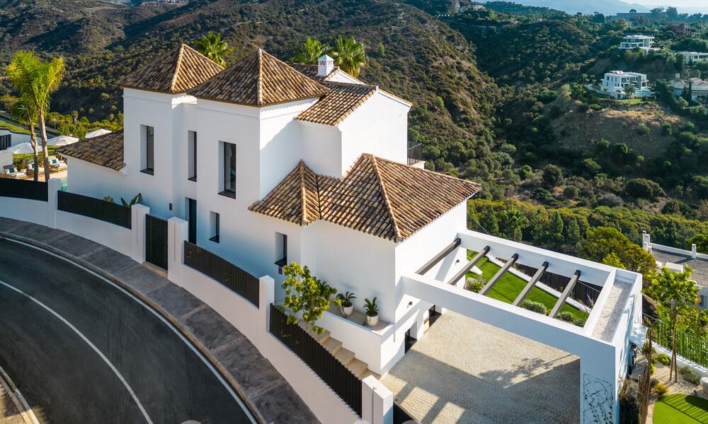 Villa andalouse moderne de luxe avec vue imprenable sur la mer à vendre dans le quartier fermé de La Quinta, Marbella - Benahavis 59527