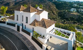 Villa andalouse moderne de luxe avec vue imprenable sur la mer à vendre dans le quartier fermé de La Quinta, Marbella - Benahavis 59527 