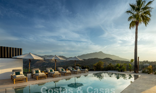 Villa andalouse moderne de luxe avec vue imprenable sur la mer à vendre dans le quartier fermé de La Quinta, Marbella - Benahavis 59535 