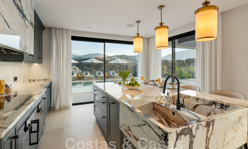 Villa andalouse moderne de luxe avec vue imprenable sur la mer à vendre dans le quartier fermé de La Quinta, Marbella - Benahavis 59536
