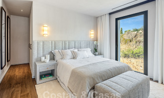 Villa andalouse moderne de luxe avec vue imprenable sur la mer à vendre dans le quartier fermé de La Quinta, Marbella - Benahavis 59550 