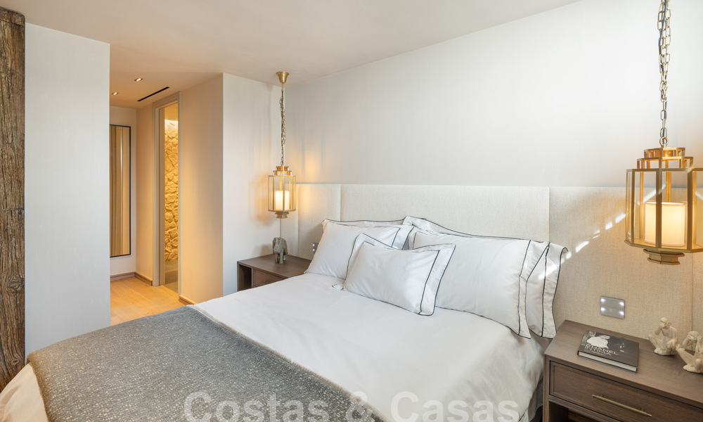 Villa andalouse moderne de luxe avec vue imprenable sur la mer à vendre dans le quartier fermé de La Quinta, Marbella - Benahavis 59557
