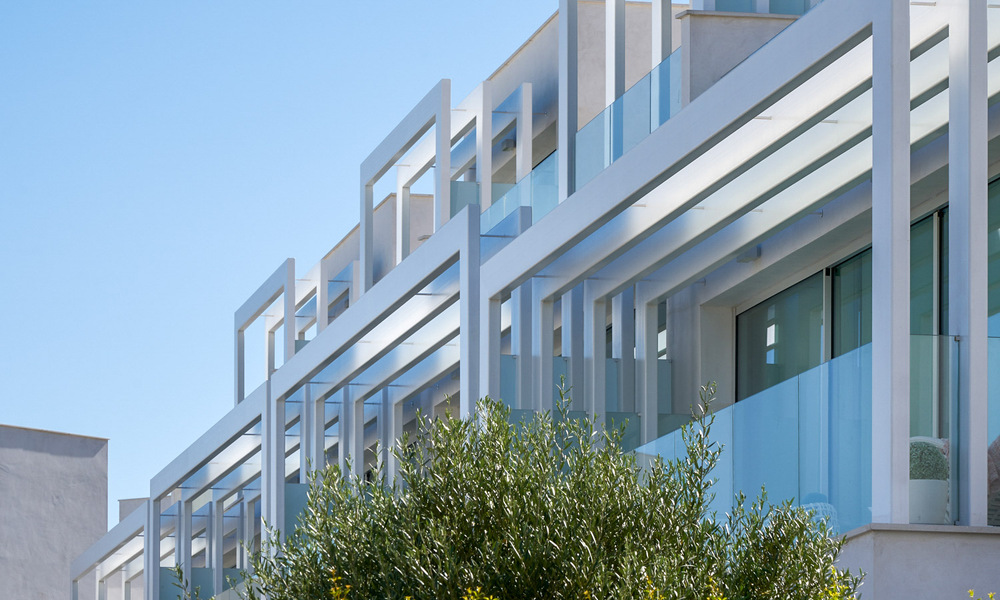 Dernière maison à vendre! Maisons jumelées neuves à vendre, golf de première ligne, Sotogrande - Costa del Sol 59357