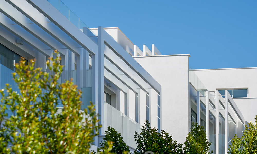 Dernière maison à vendre! Maisons jumelées neuves à vendre, golf de première ligne, Sotogrande - Costa del Sol 59358