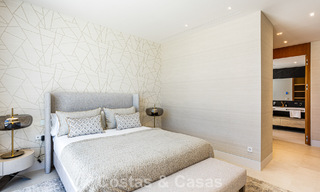 Villa contemporaine neuve à vendre dans une urbanisation golfique privilégiée sur le Nouveau Golden Mile, Marbella - Benahavis 782471 
