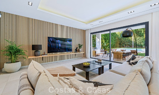 Villa de luxe moderne à vendre dans un style architectural contemporain, à quelques minutes à pied de Puerto Banus, Marbella 788874 