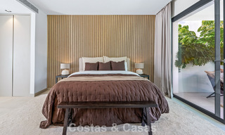 Villa de luxe moderne à vendre dans un style architectural contemporain, à quelques minutes à pied de Puerto Banus, Marbella 788893 