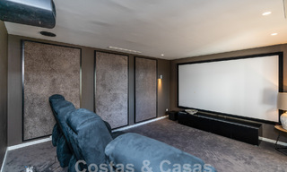 Villa de luxe de style méditerranéen à vendre avec vue panoramique sur la mer à Marbella - Benahavis 59826 