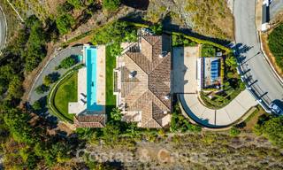 Villa de luxe de style méditerranéen à vendre avec vue panoramique sur la mer à Marbella - Benahavis 59833 